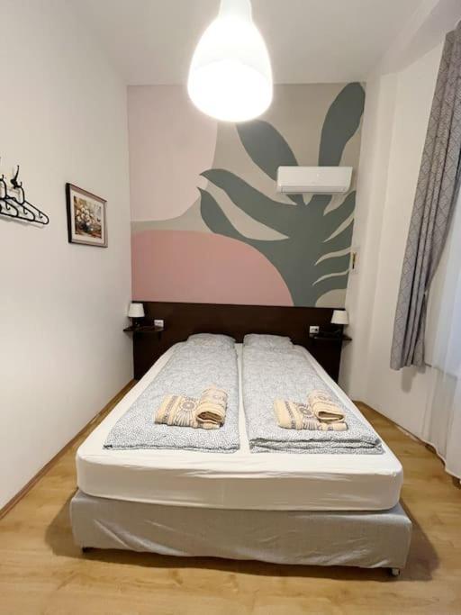 12# Sunflower Cozy Apartment Boedapest Buitenkant foto